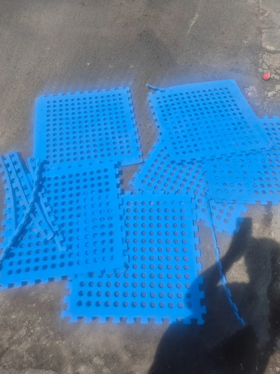 Soft play area mats