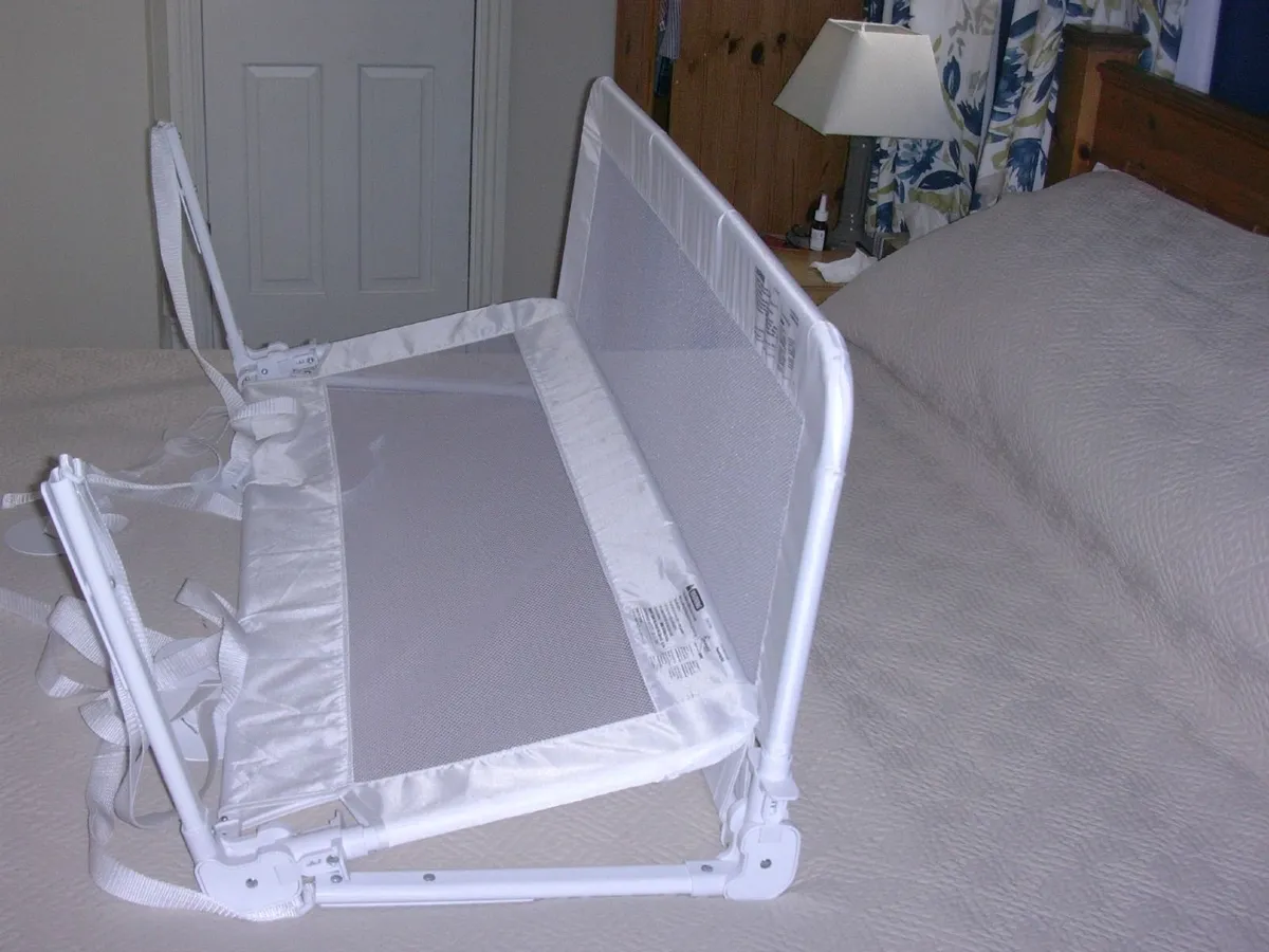 Childs Safety Bed Rails - Image 3