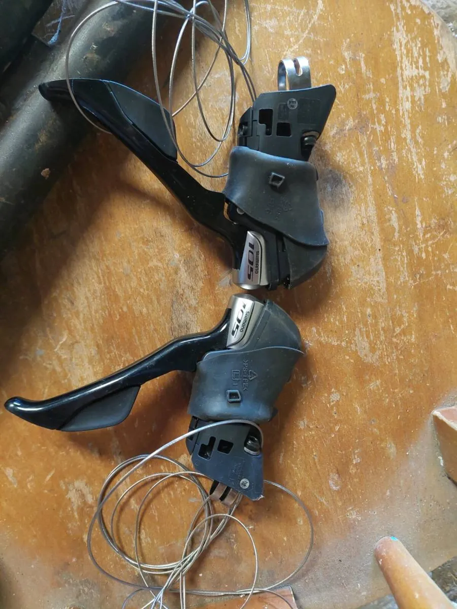 Shimano 105 cable shifters - Image 2