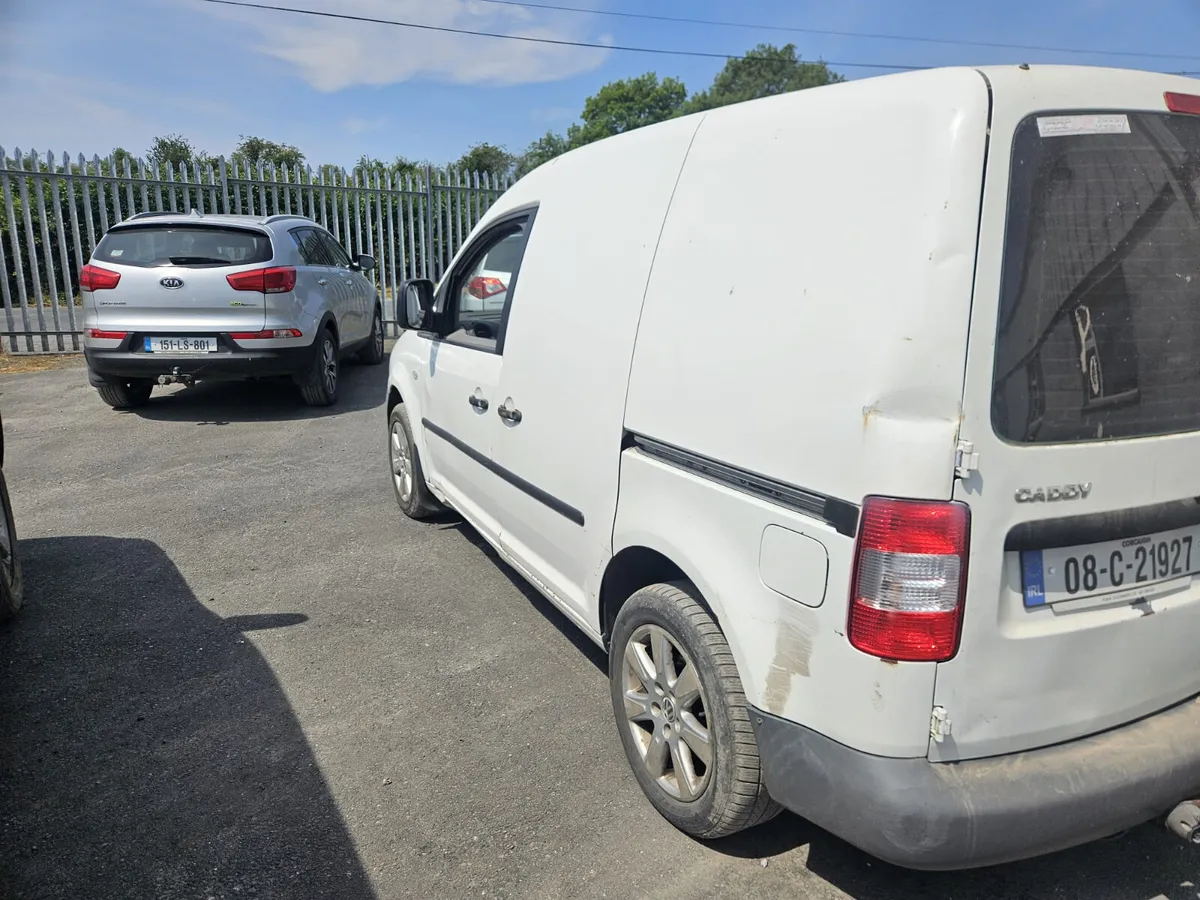 Volkswagen Caddy 2008 - Image 4