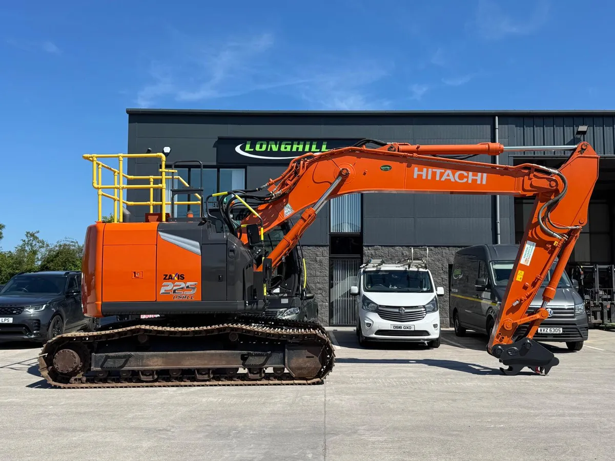 HITACHI ZX225 USRLC-7 - Image 1