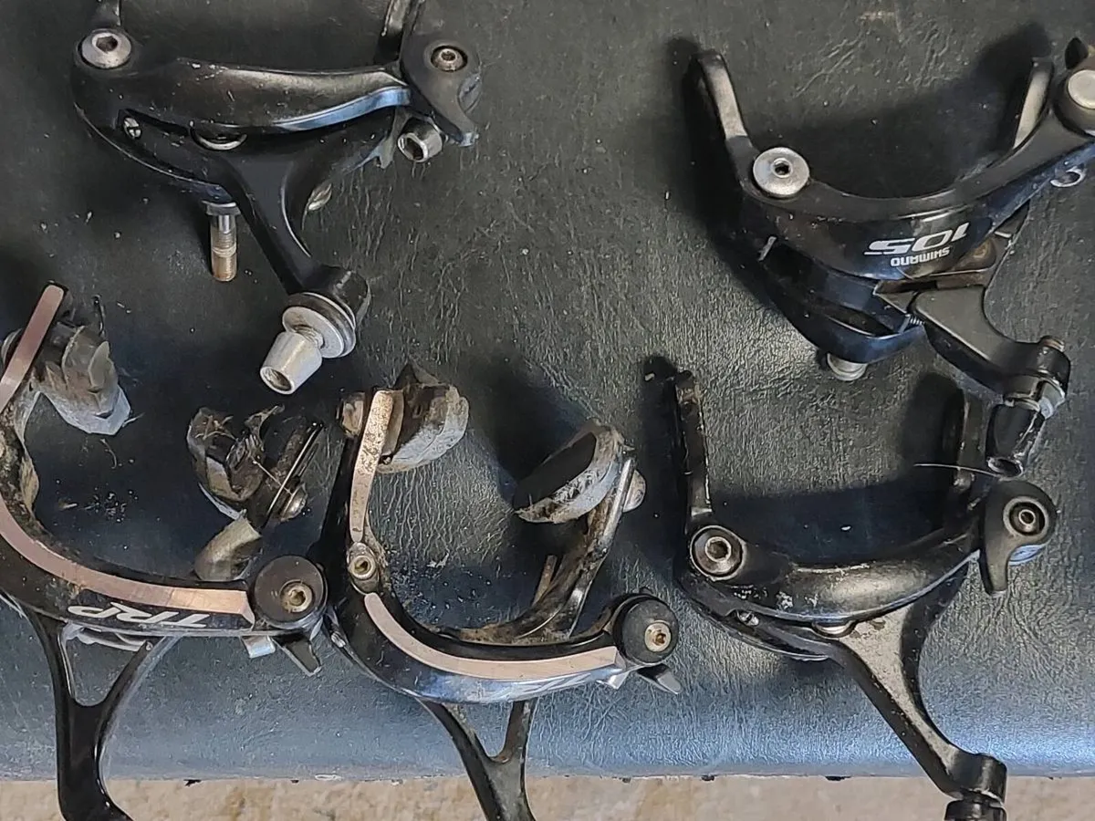 Road bike brake calipers - Image 1