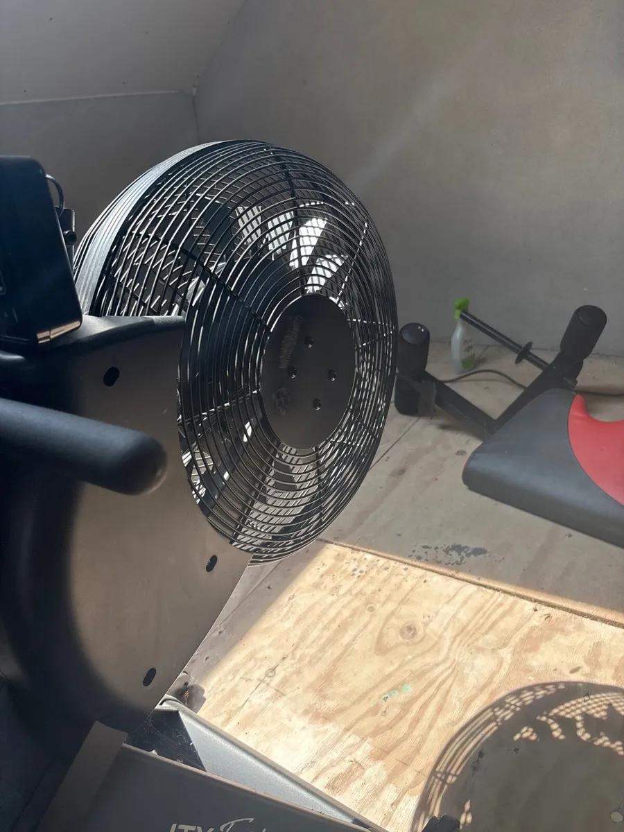 Rowing machine - Image 3