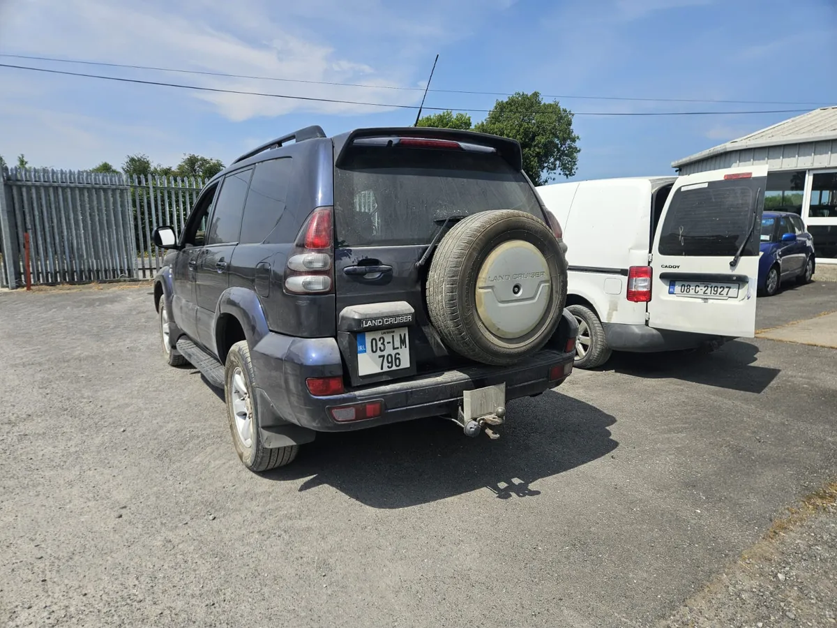 Toyota Land Cruiser 2003 - Image 2
