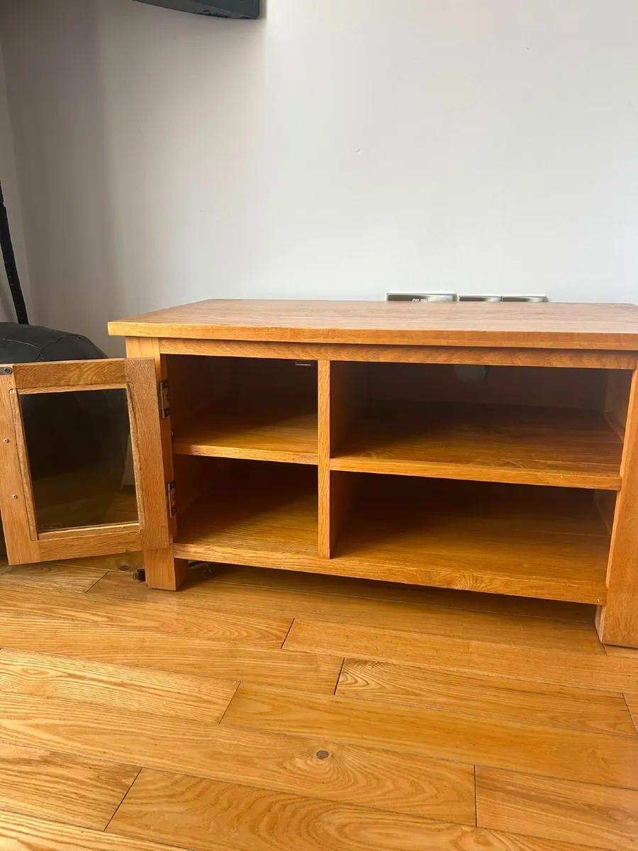 Solid Oak TV stand - Image 2