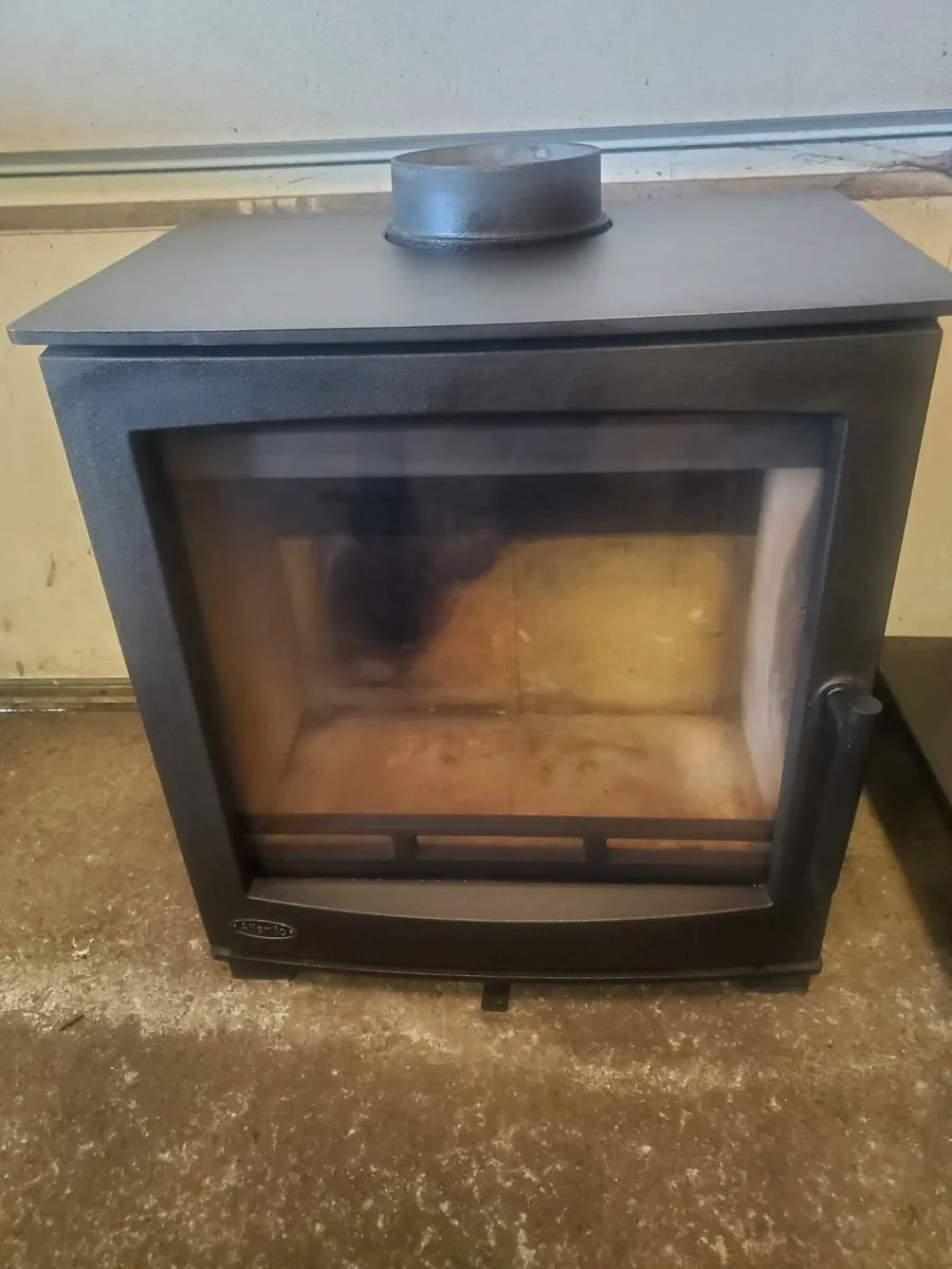 Henley Atlantic Oyster  8kw solid fuel Stove - Image 2