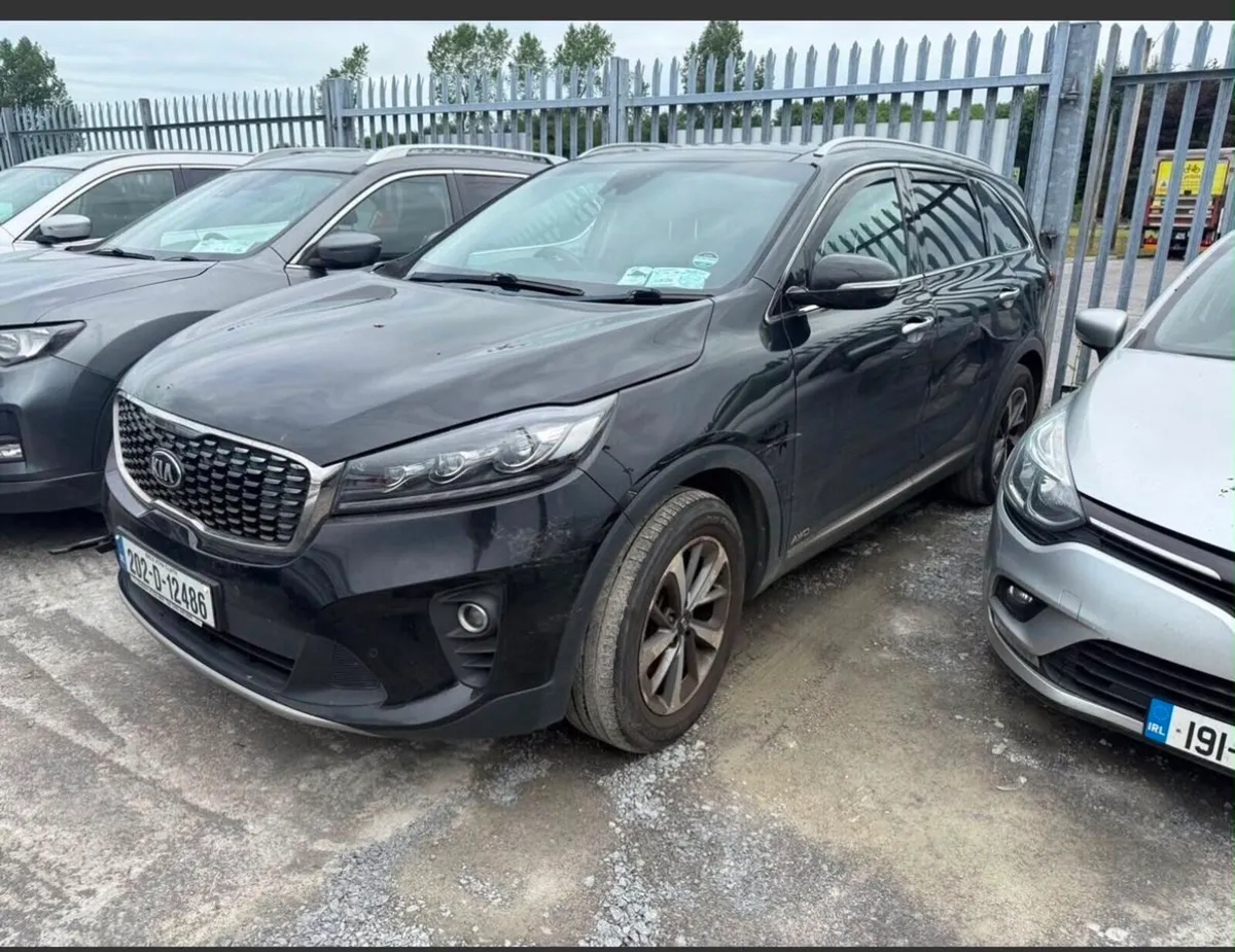 2020 Kia Sorrento 2.2man commercial NEEDS ENGINE - Image 4