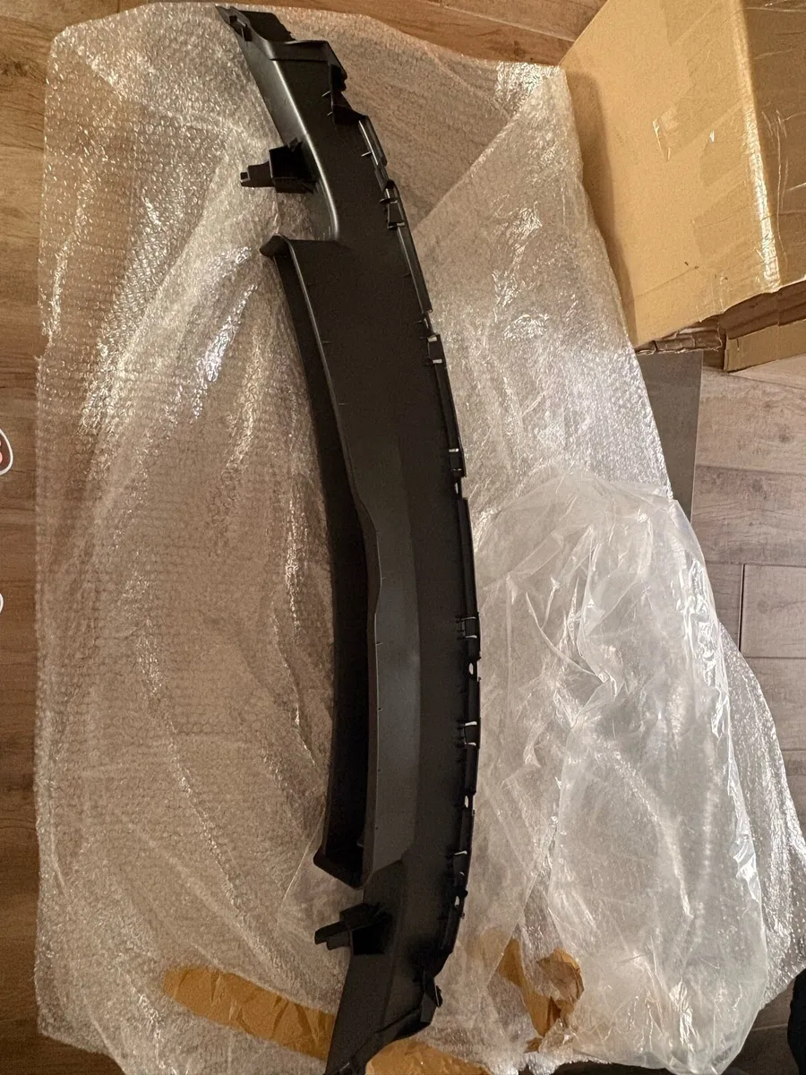 Car parts - Image 1
