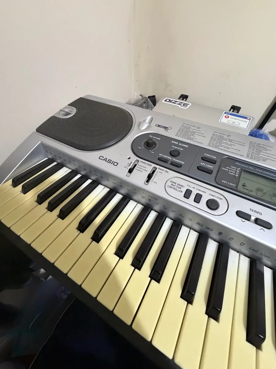 Casio LK-45 Lighted Keyboard - Image 2
