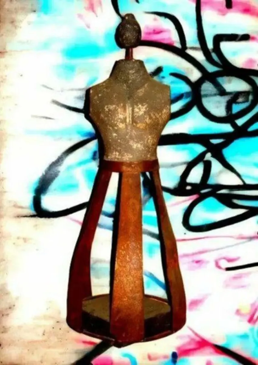 Vintage Harrods Display Mannequin Dress Form - Image 1