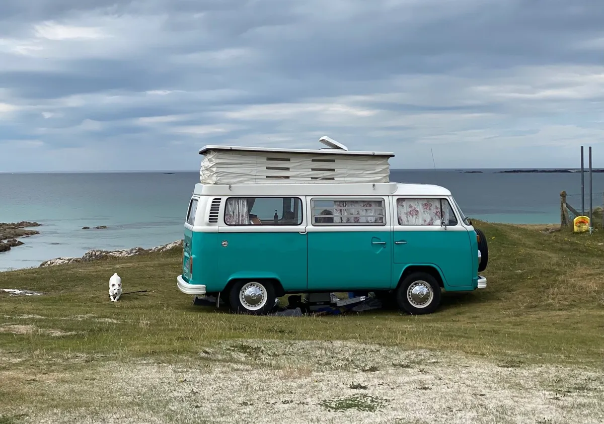 VW Camper Van T2 - Image 1