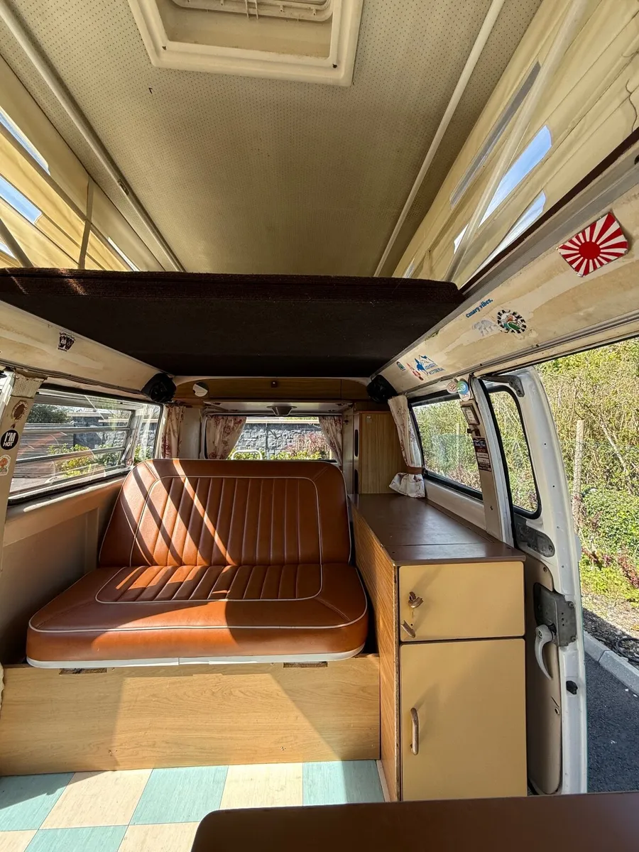 VW Camper Van T2 - Image 4