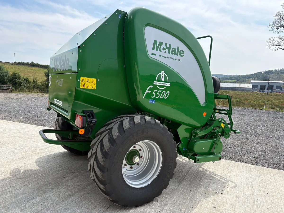 2020 McHale F5500 Round Baler - Image 3