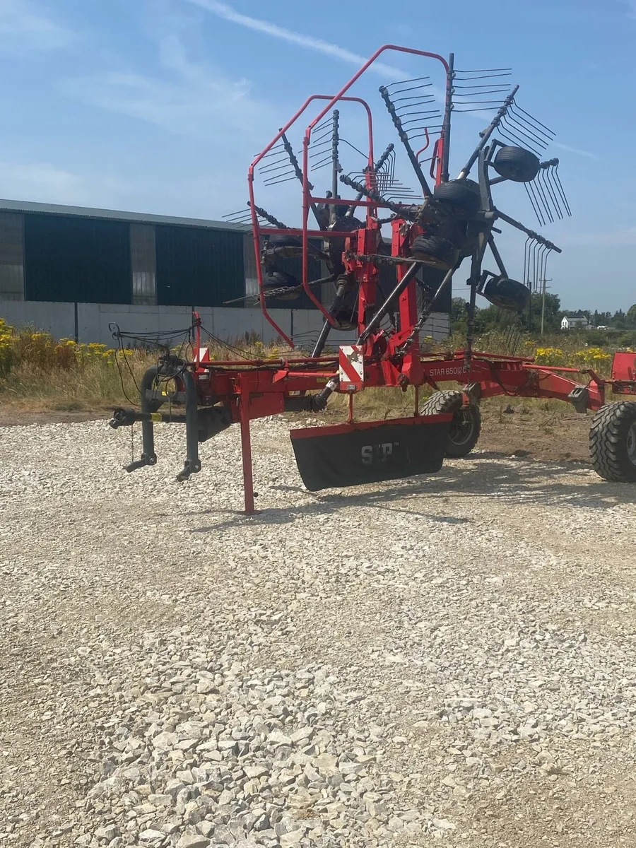 Silage/hay rake