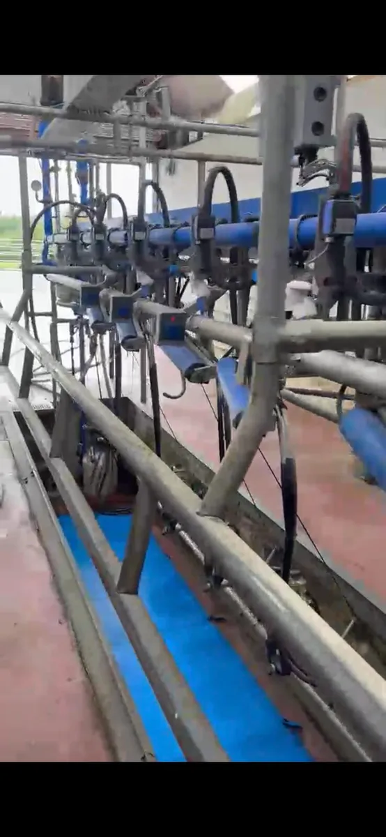 20 unit Delaval Milking Parlour - Image 1
