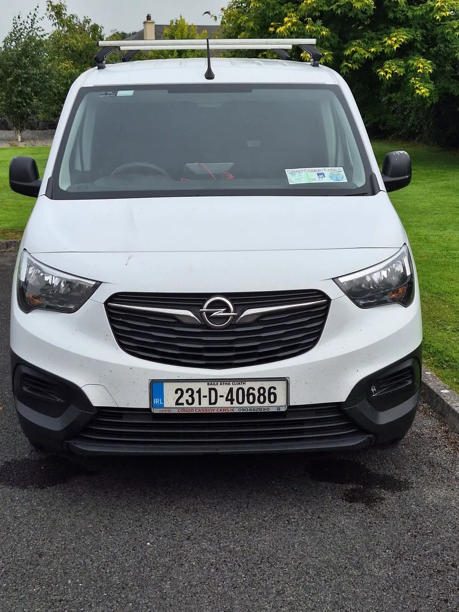Opel Combo 2023 - Image 1