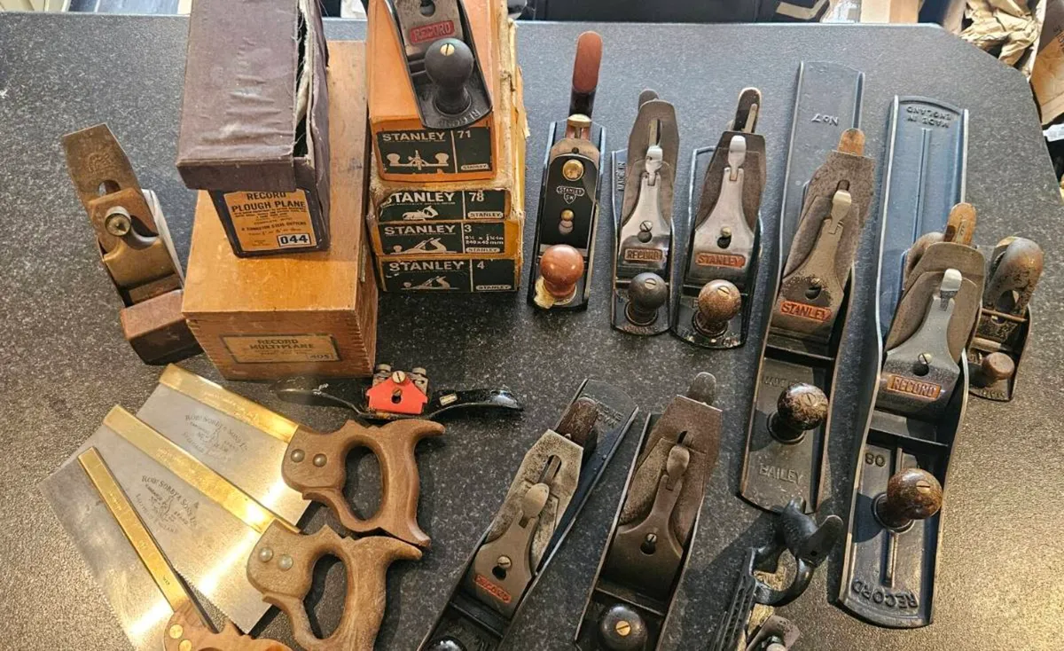 Woodworking hand tools - Image 1