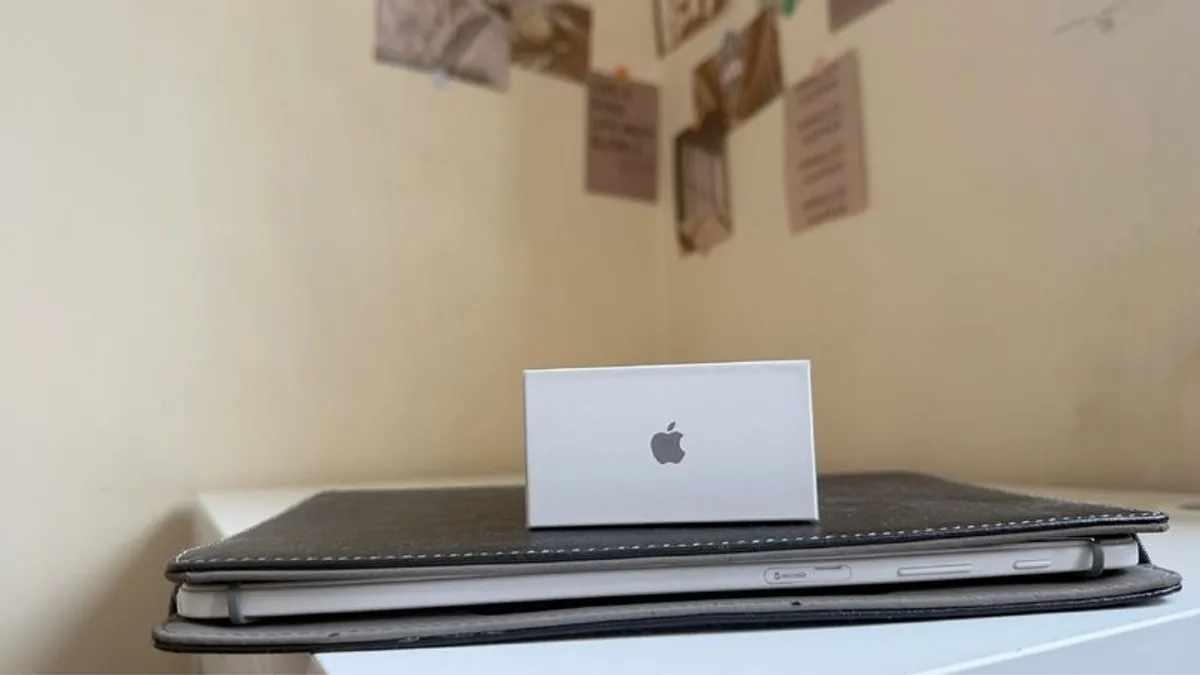 Airpods pro 3  Airpods 3 pro - Image 1