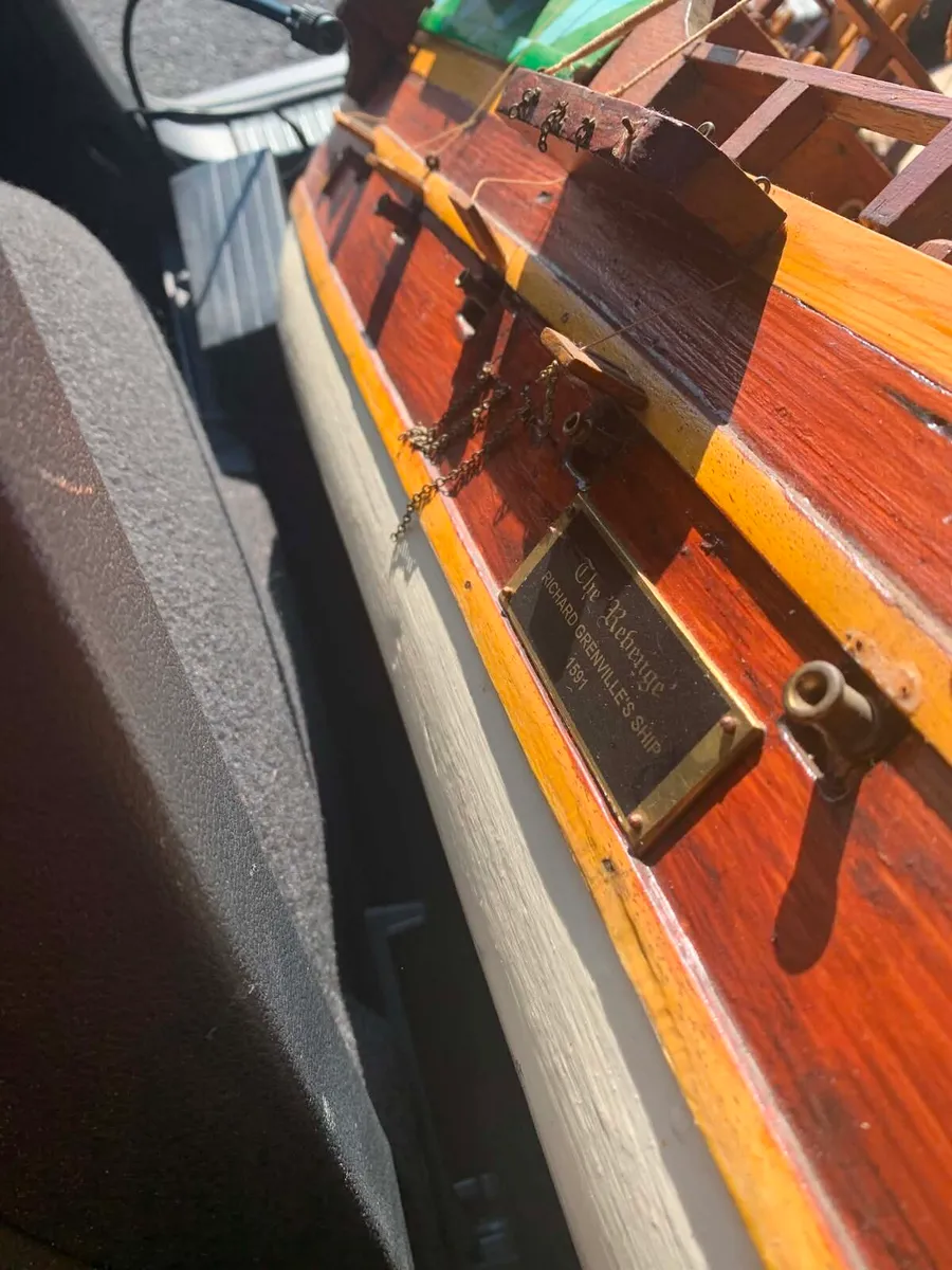 Antique ship in perfect condition for sale - Image 3
