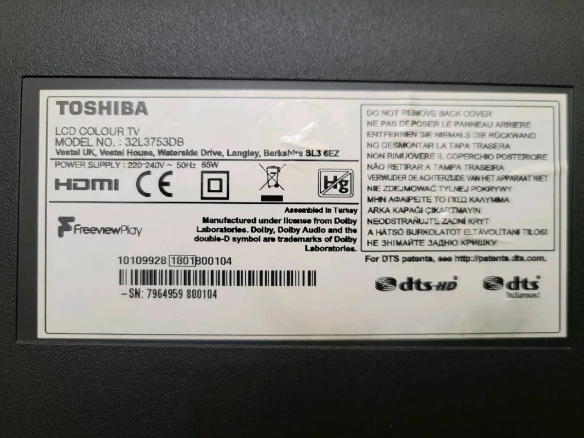 Toshiba 32" Full HD TV – Remote & Stand Included - Image 4
