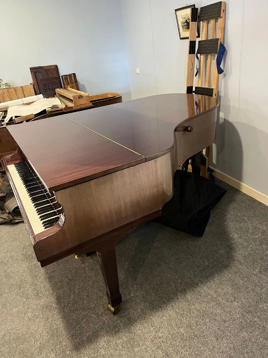 Piano, Petrof baby grand - Image 4