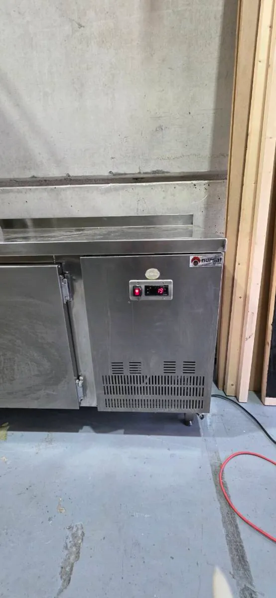 Two Door Counter Fridge commercial stainless steel - Image 3