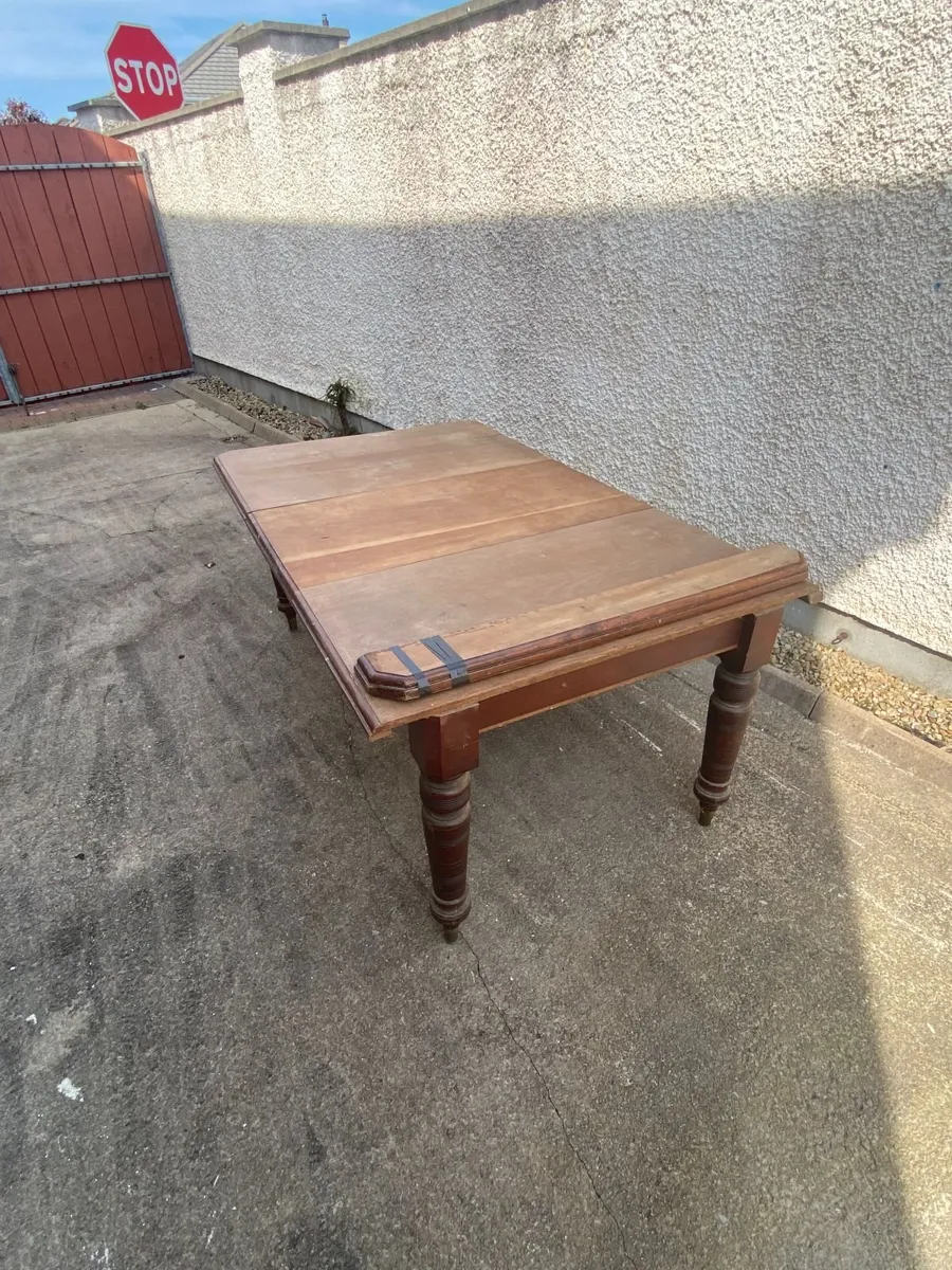 Antique mahogany rectangular extendable table - Image 3