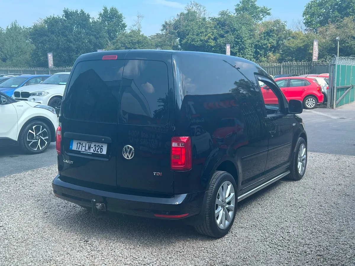 ///STUNNING CLEAN VAN//2.0TDI//NEW DOE// - Image 3