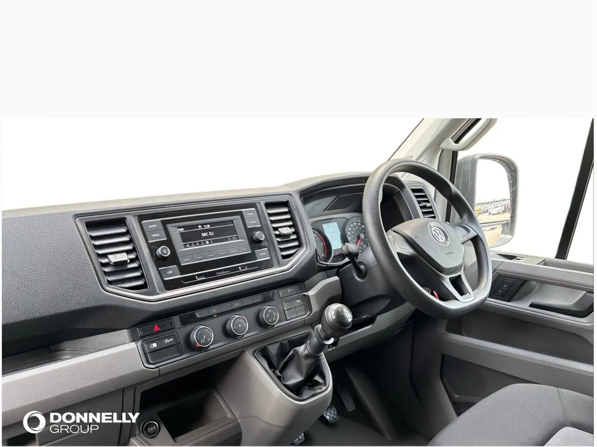 Volkswagen Crafter Cr30 Mwb Diesel Fwd Startline - Image 2