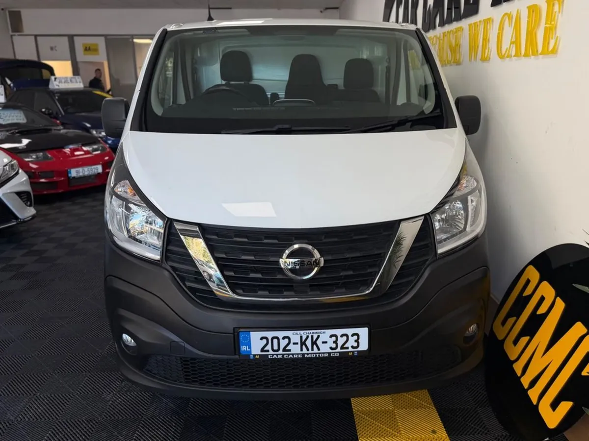 Nissan NV300 price inc vat - Image 2