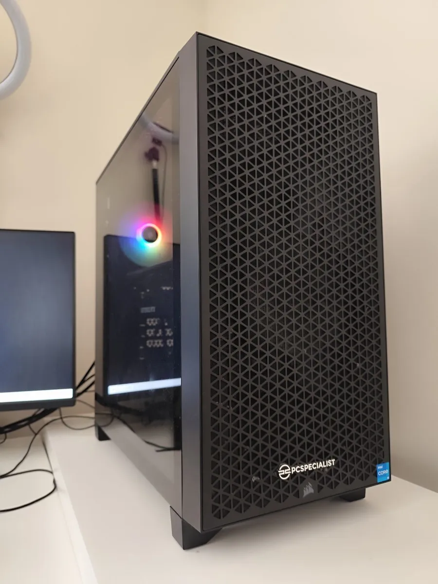 Gaming PC with 2 Monitors - Image 2