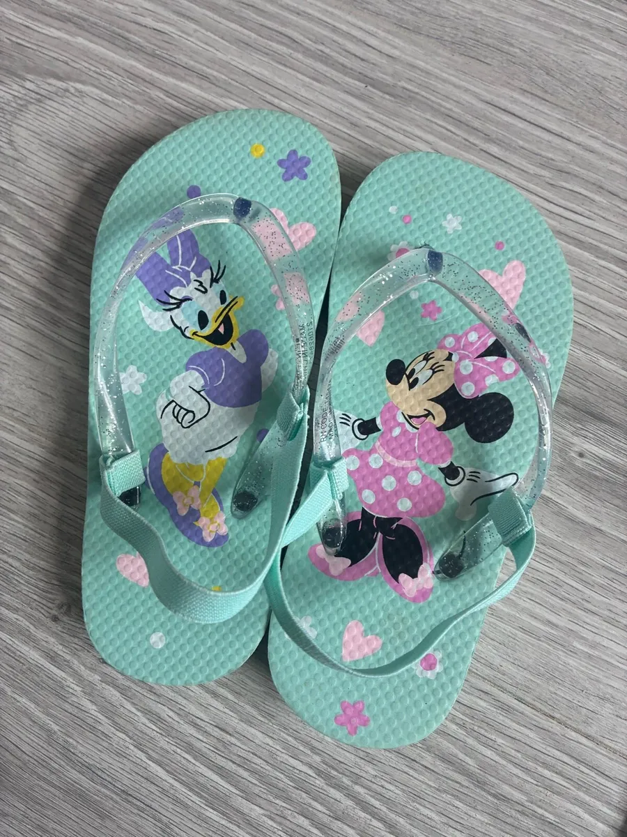 Free Disney girls flip flops - Image 1