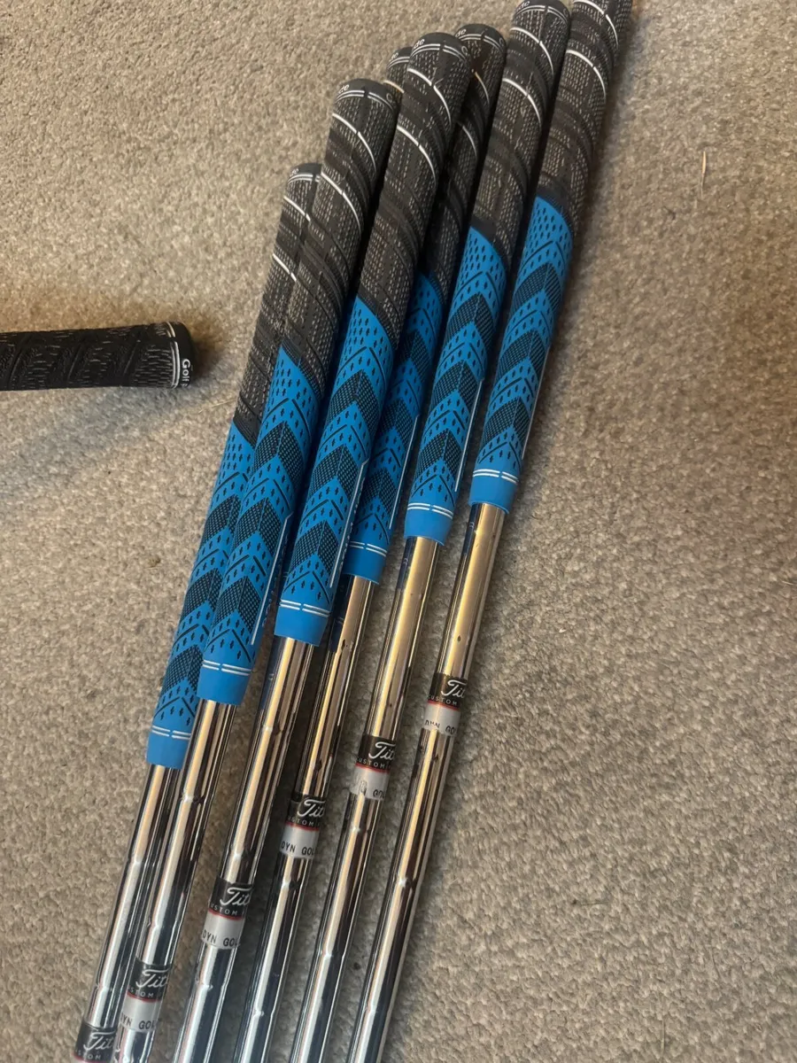 Titleist irons - Image 3
