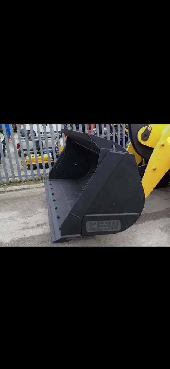 Loading shovel bucket WANTED