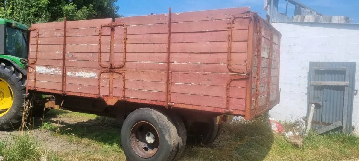 Grain trailer - Image 1
