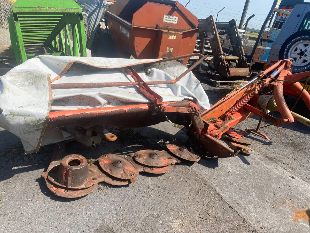 Kuhn GMR 44 - Image 3