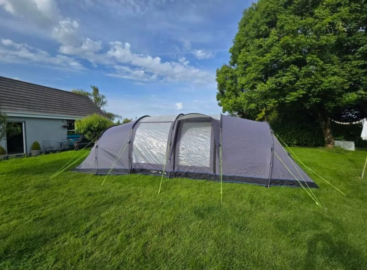 tent - Image 1