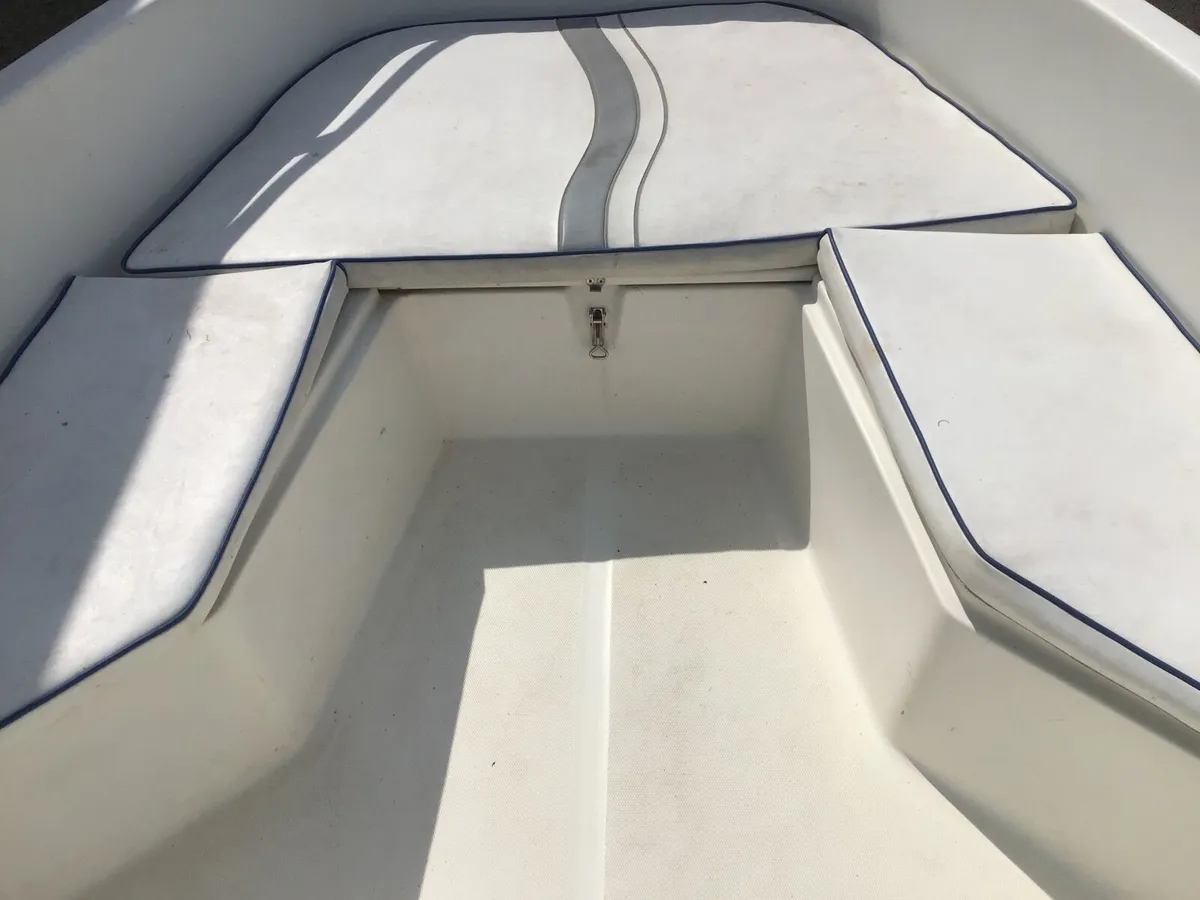 Boat - Image 4