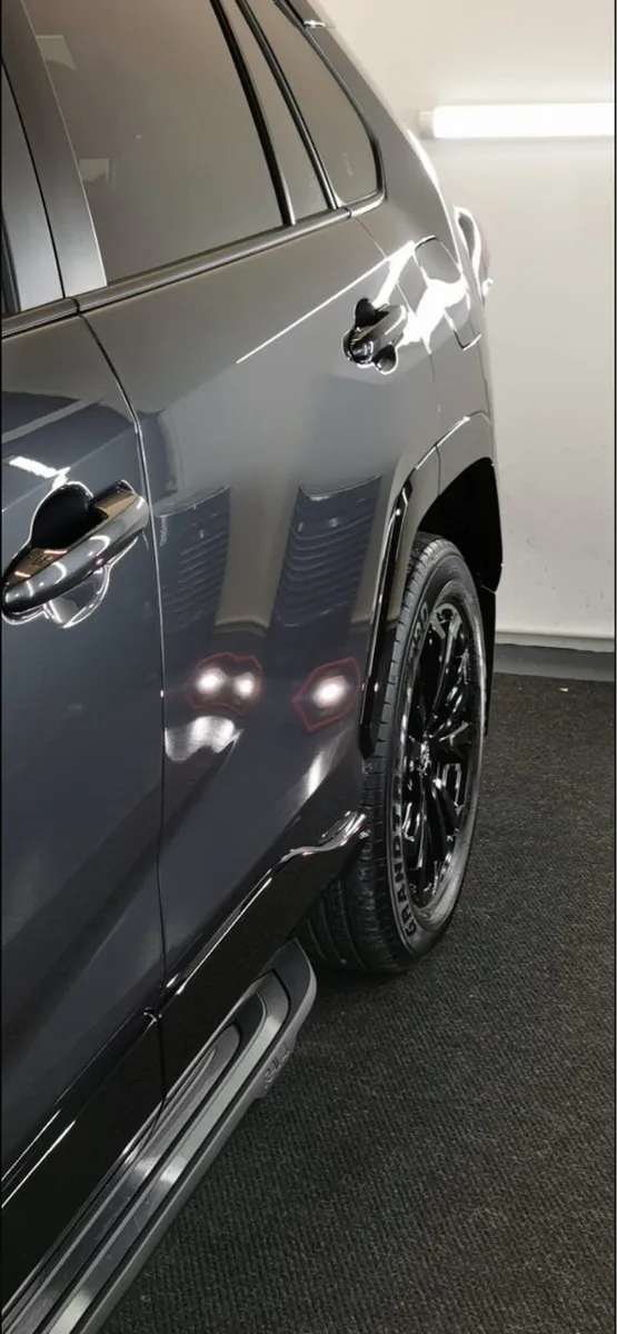 Genuine Toyota RAV4 side steps - Image 2