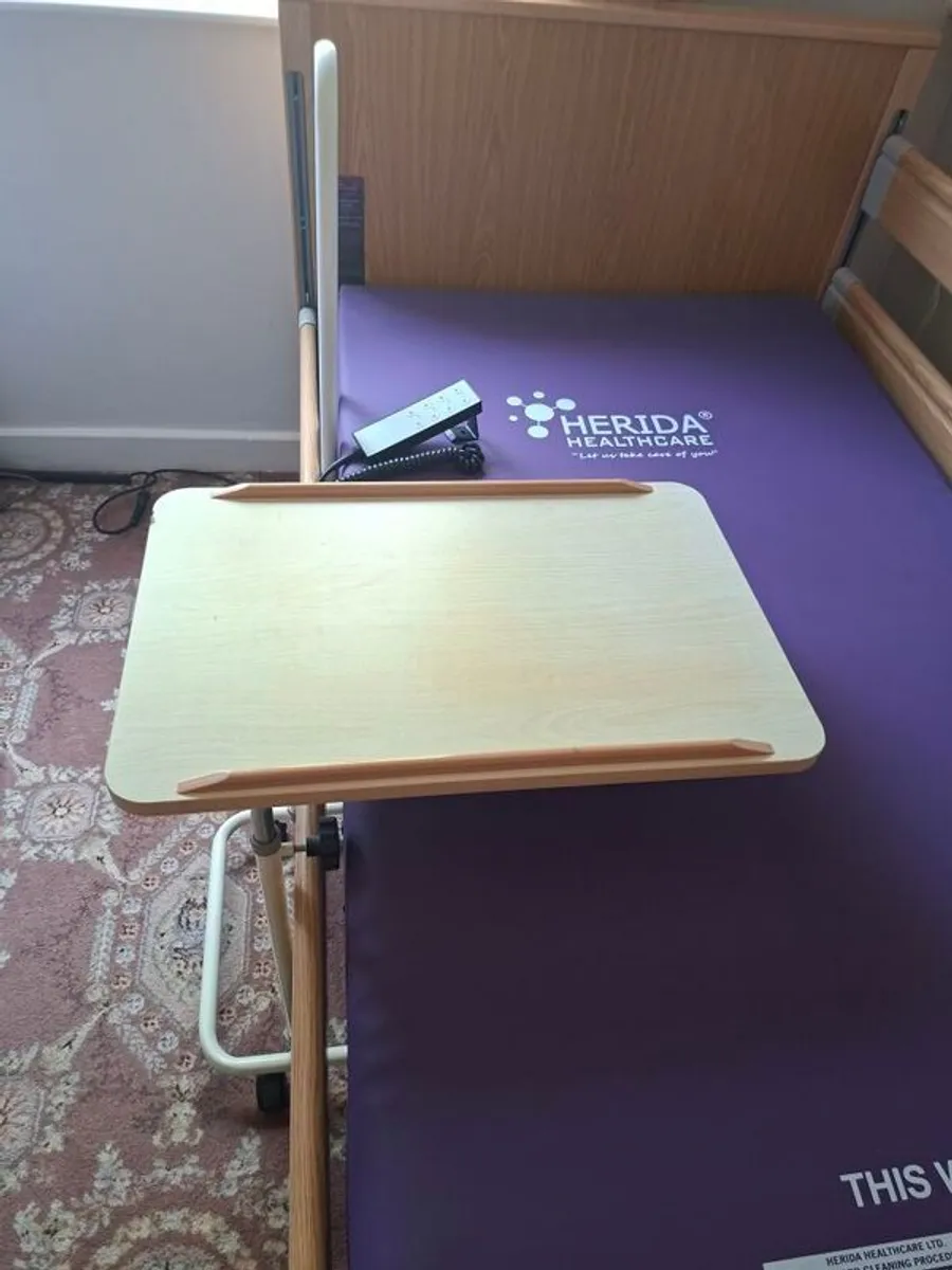 Hospital bed for home - Image 2