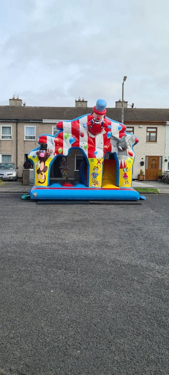 Commerical inflatable units for sale - Image 4