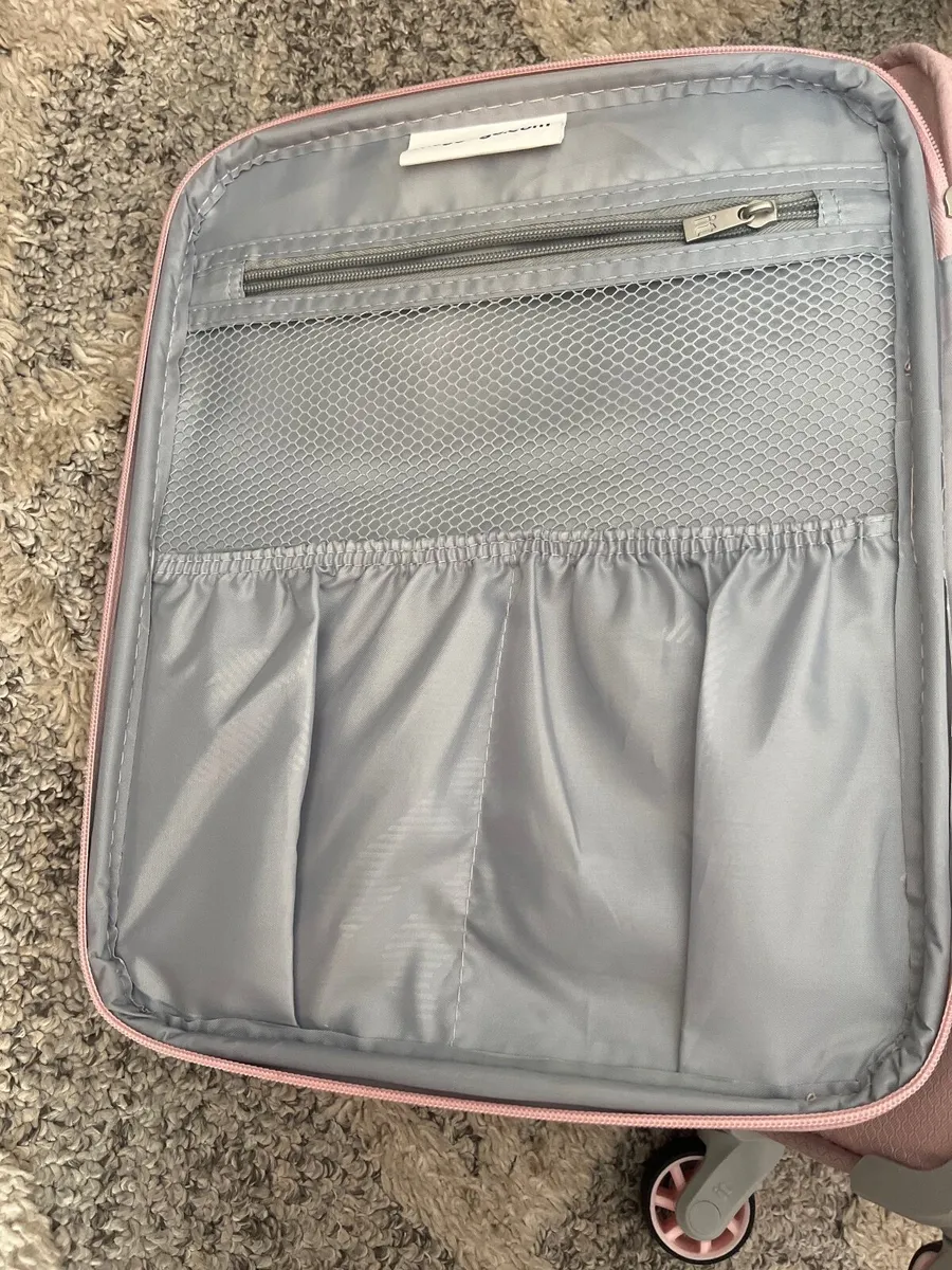 Luggage - Image 3