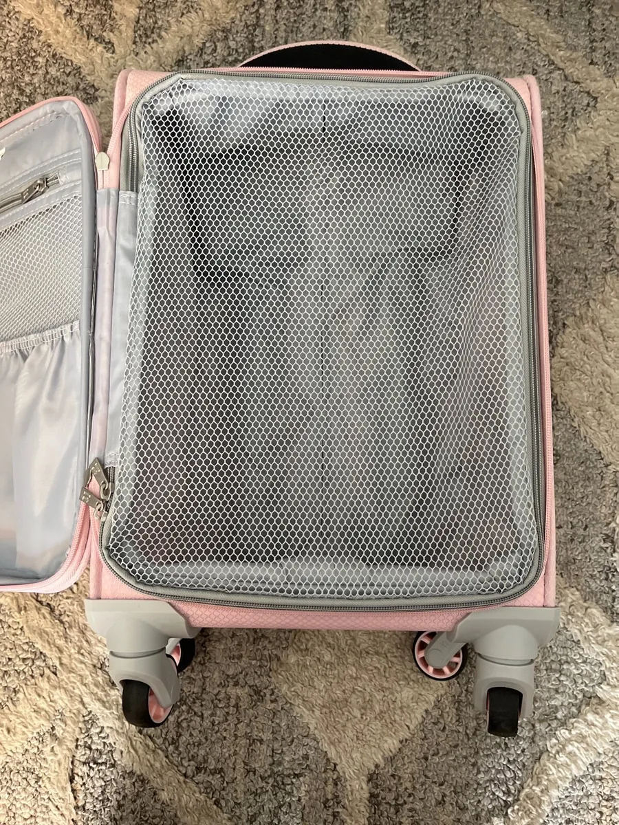 Luggage - Image 4