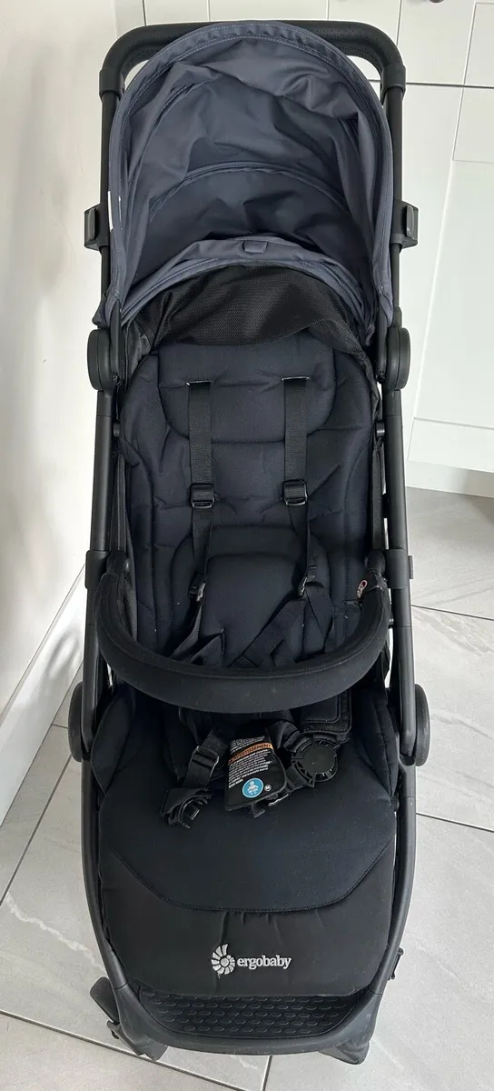 Stroller - Image 3