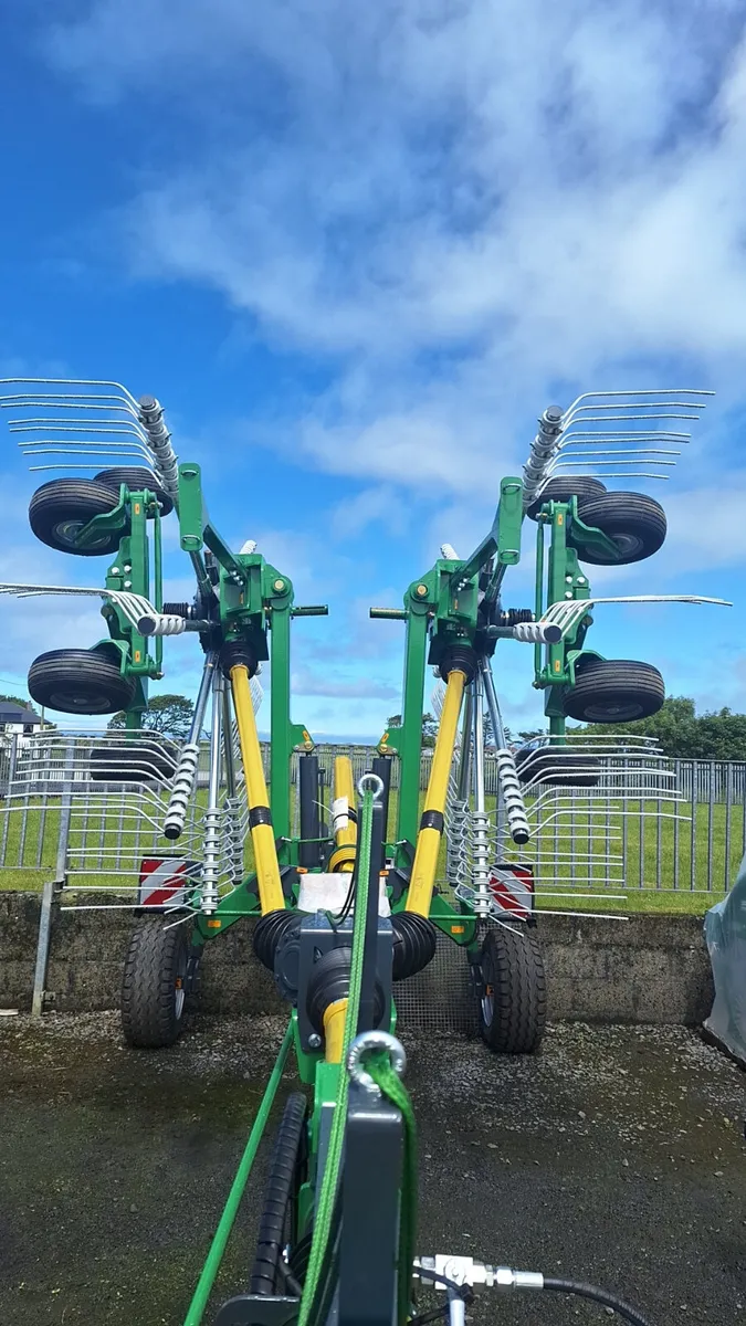 Malone Proline 610 Twin Rotor Rake - Image 1