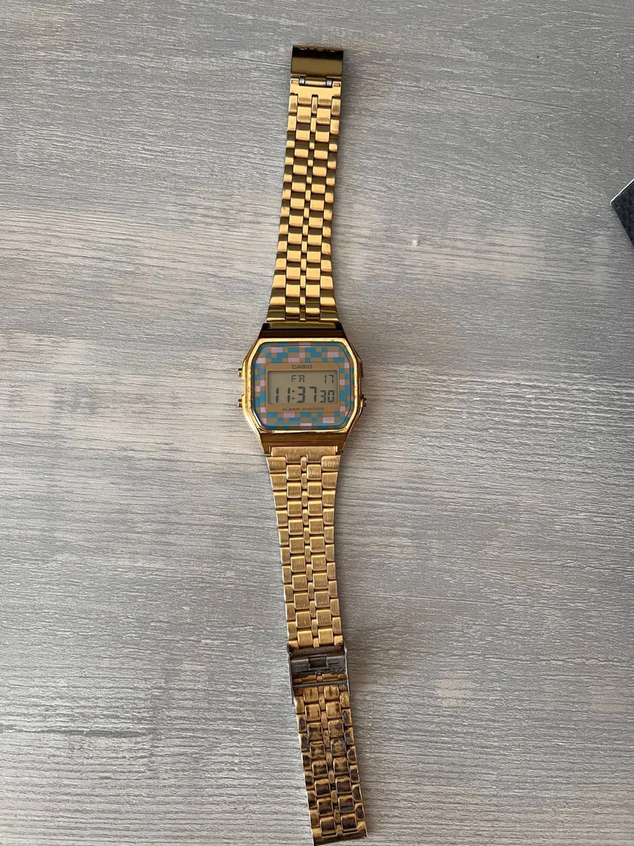 Casio Classic A159WGEA-4AEF Digital Watch - Image 2