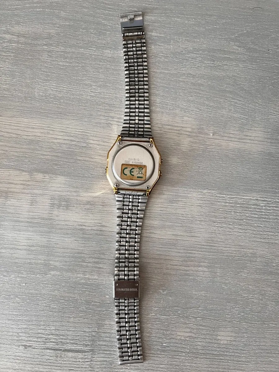 Casio Classic A159WGEA-4AEF Digital Watch - Image 3