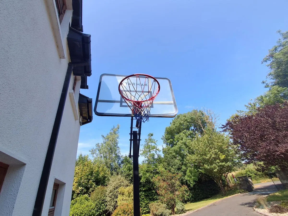 Basketball stand - Image 2