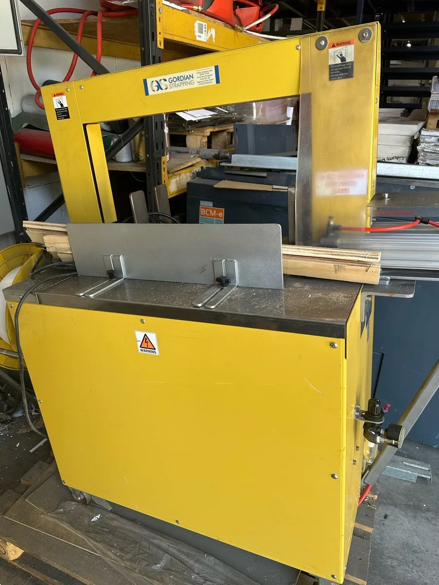 Strapper Strapping Machine Gordian Arch boxes - Image 4