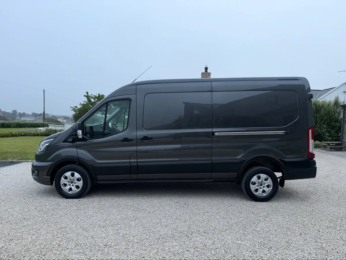2025 Ford Transit 350 Limited L3H2 165PS - Image 4